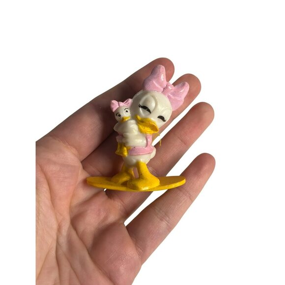 VTG 1991 Daisy Duck & Huey Disney Figurine by Kellogg's – Toy Collectible, Rare - Picture 1 of 6
